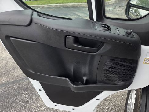 New 2026 RAM ProMaster 2500 w/ Convenience Group FWD image 17