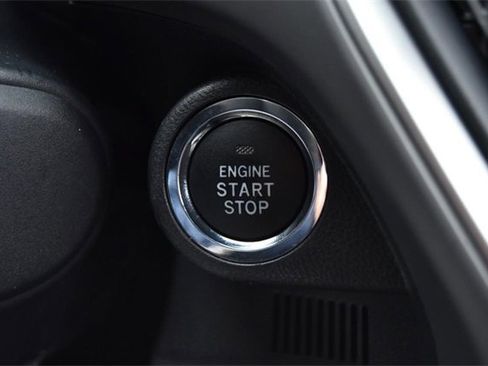 Used 2024 Subaru Crosstrek 2.0i Premium image 14