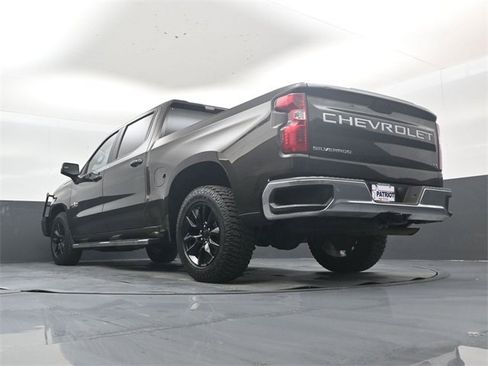 Used 2019 Chevrolet Silverado 1500 LT w/ Texas Edition image 42