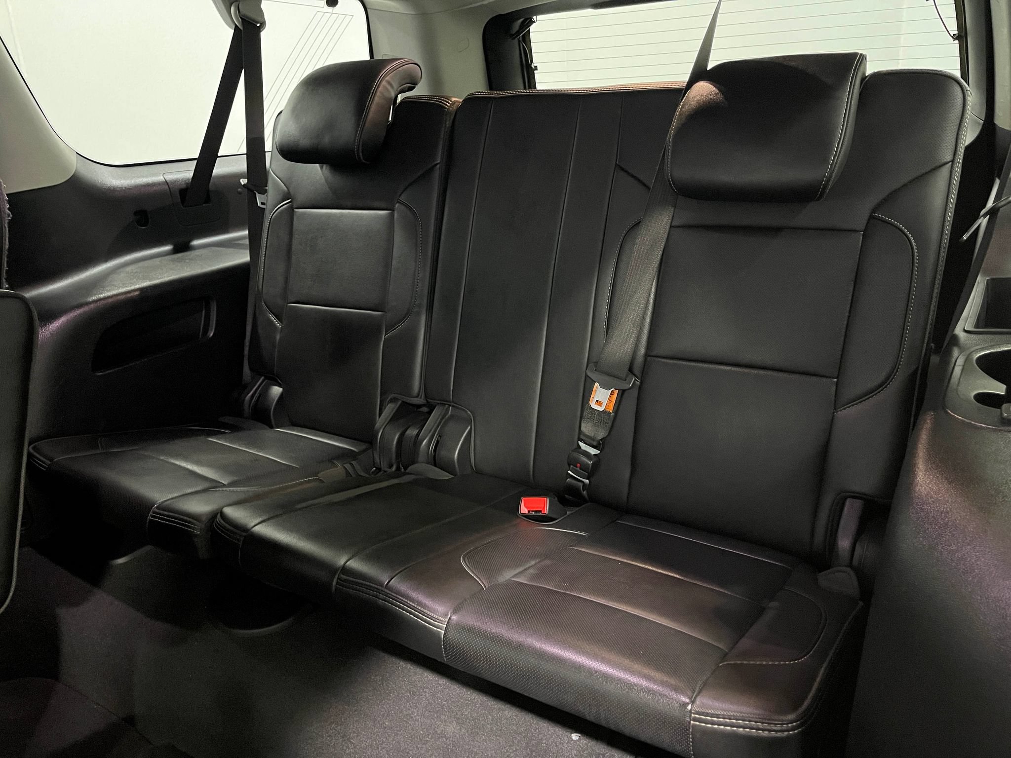 Used 2020 GMC Yukon XL Denali w/ Denali Ultimate Package AWD/4WD image 32