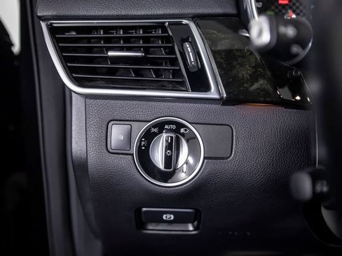 Used 2017 Mercedes-Benz GLE 43 AMG 4MATIC Coupe image 36