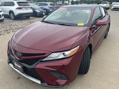 Certified 2018 Toyota Camry XSE w/ Driver Assist Package FWD image 3
