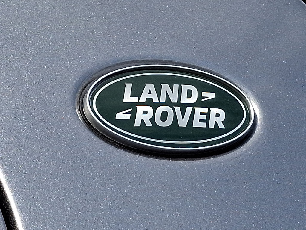 New 2026 Land Rover Discovery Sport Landmark AWD/4WD image 18