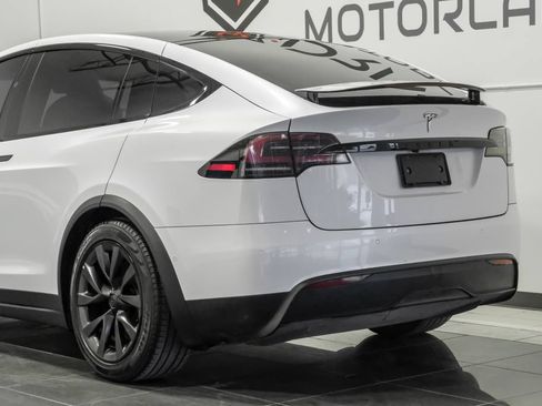Used 2022 Tesla Model X AWD/4WD image 17
