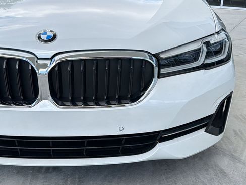 Used 2023 BMW 530i w/ Convenience Package RWD image 19