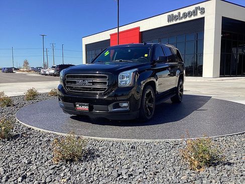Used 2019 GMC Yukon SLT w/ Graphite Performance Edition image 2