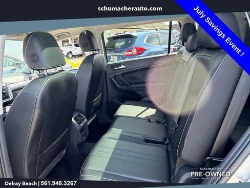 Used 2024 Volkswagen Tiguan SE FWD image 12