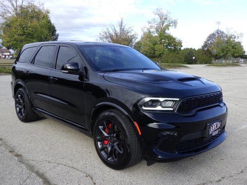 Used 2022 Dodge Durango SRT w/ SRT Interior Appearance Group image 8