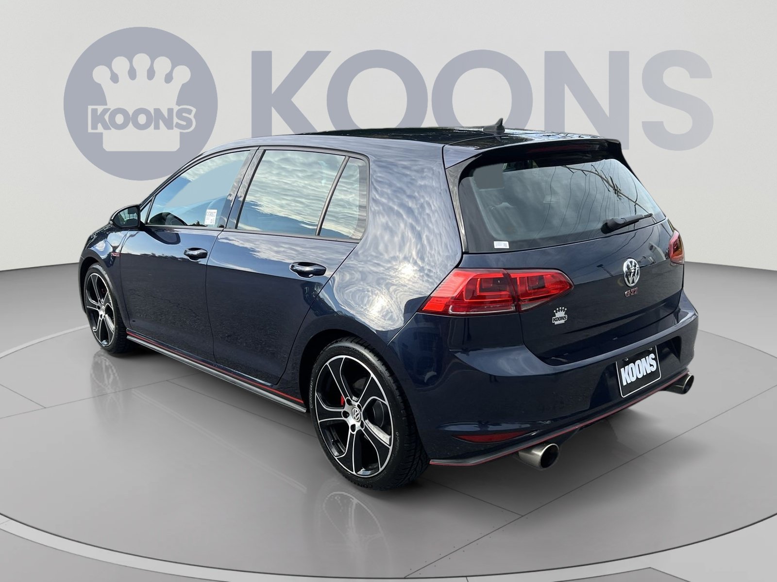 Used 2016 Volkswagen GTI S FWD image 4