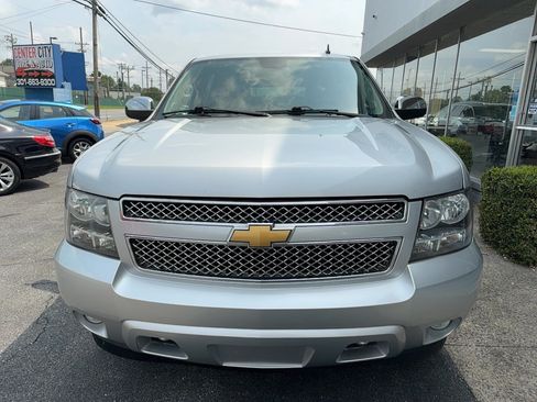 Used 2014 Chevrolet Suburban LTZ AWD/4WD image 34