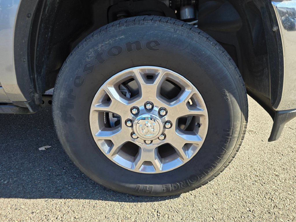 Used 2022 RAM 3500 Laramie AWD/4WD image 9