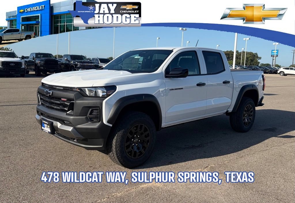 New 2026 Chevrolet Colorado Trail Boss AWD/4WD image 1