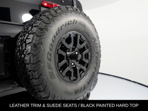 Used 2025 Ford Bronco Raptor AWD/4WD image 35