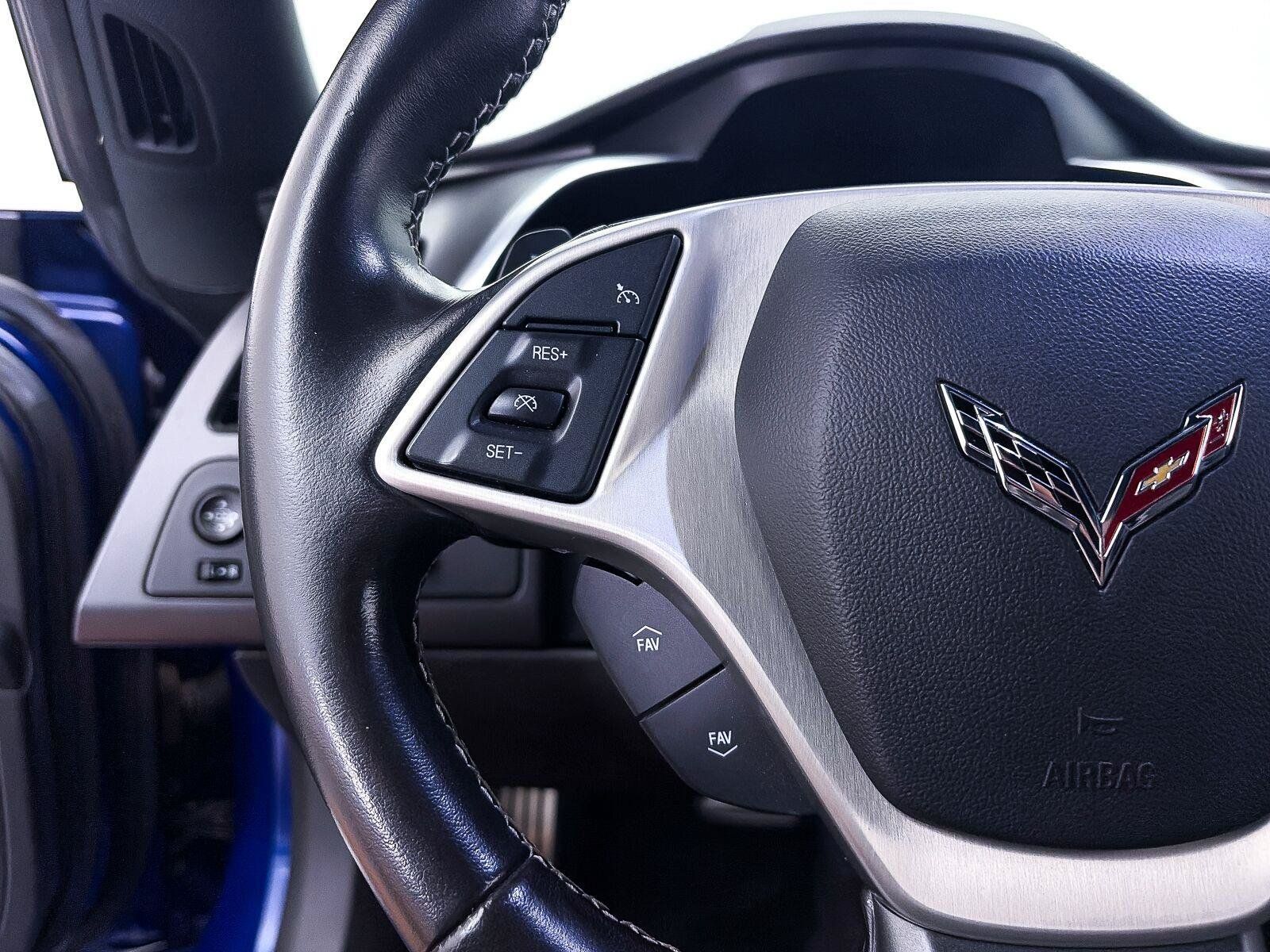 Used 2017 Chevrolet Corvette Stingray Coupe RWD image 33
