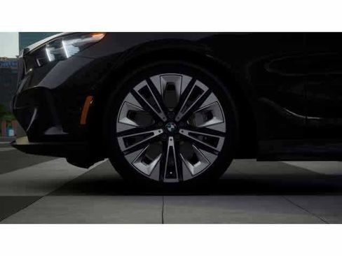 New 2026 BMW 530i RWD image 7