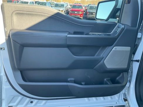 New 2025 Ford F150 Lariat w/ Equipment Group 501A Mid image 25