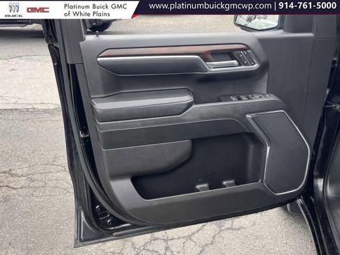 Used 2024 GMC Sierra 1500 SLT image 15