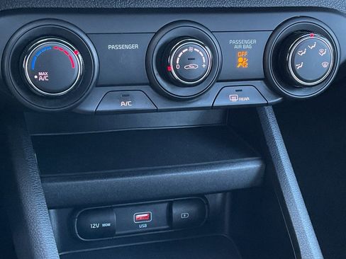 Used 2024 Kia Forte LXS image 34