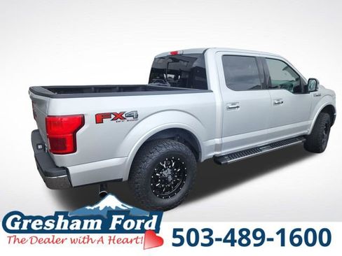 Used 2018 Ford F150 Lariat w/ Equipment Group 502A Luxury AWD/4WD image 11