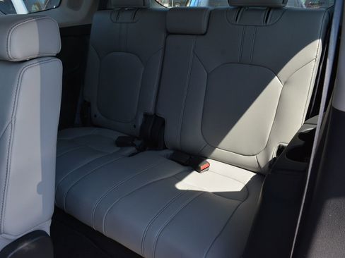 Used 2023 Honda Pilot Elite image 15