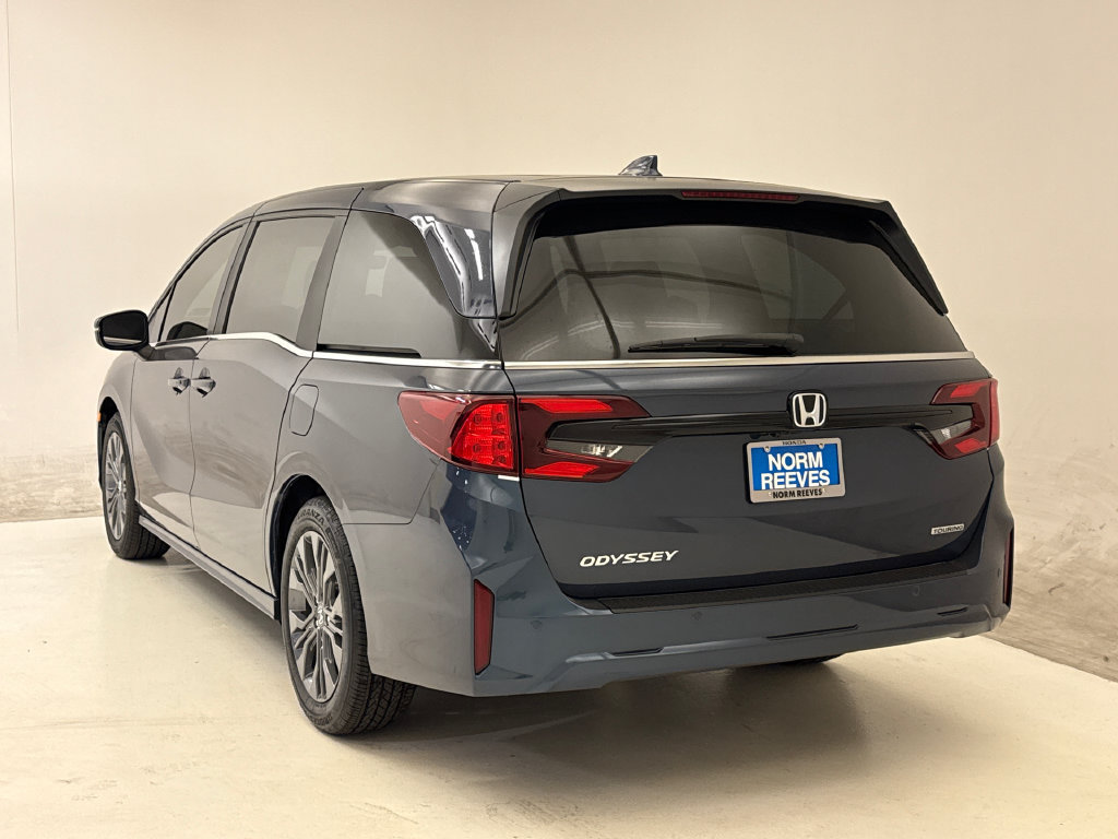 New 2027 Honda Odyssey Touring image 7