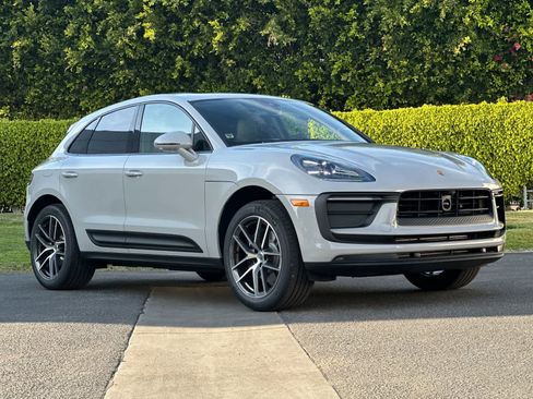 New 2026 Porsche Macan image 10