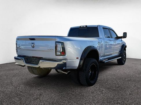 Used 2018 RAM 3500 Big Horn image 5