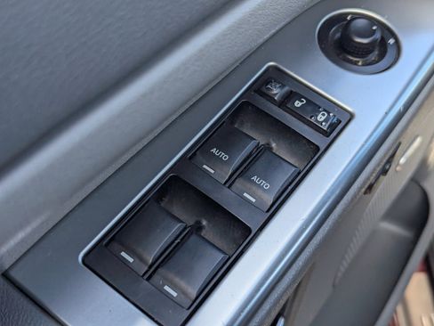 Used 2007 Jeep Grand Cherokee SRT8 w/ SRT Option Group I image 21