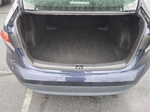 Used 2024 Toyota Corolla LE image 29