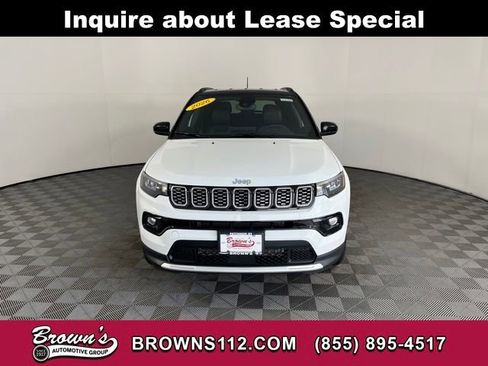 Used 2026 Jeep Compass Limited image 2