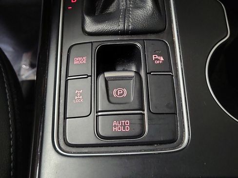 Used 2019 Kia Sorento EX image 31