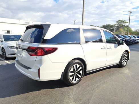 New 2026 Honda Odyssey EX-L image 6