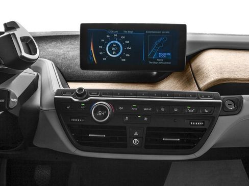 Used 2017 BMW i3 w/ Range Extender image 11