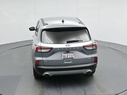 Used 2022 Ford Escape SE image 42