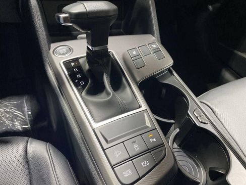 New 2026 Kia Sportage EX FWD image 22
