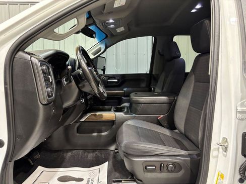 Used 2020 Chevrolet Silverado 2500 LT w/ Convenience Package AWD/4WD image 11