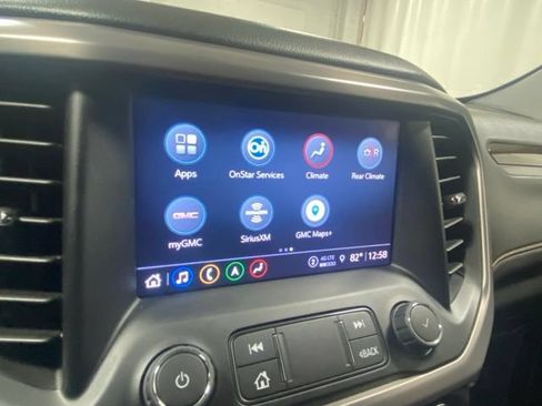 Used 2023 GMC Acadia AT4 w/ Preferred Package AWD/4WD image 21