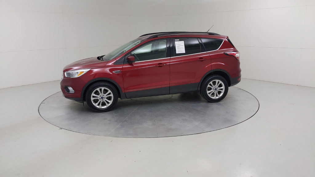 Certified 2018 Ford Escape SE FWD image 18