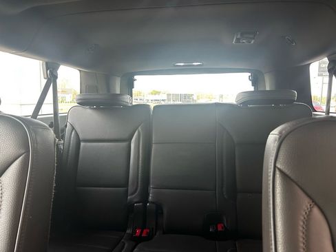 Used 2021 GMC Yukon XL Denali image 17