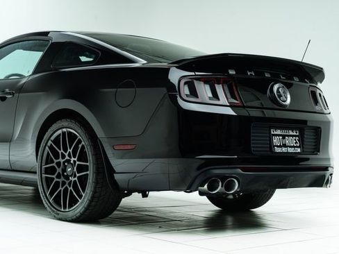 Used 2013 Ford Mustang Shelby GT500 image 19