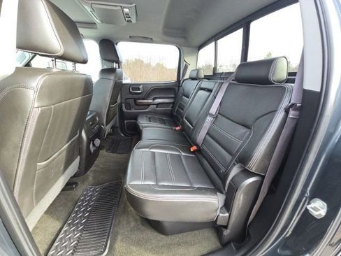 Used 2017 GMC Sierra 3500 Denali w/ Duramax Plus Package image 25