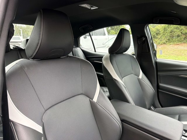 Certified 2025 Toyota Camry SE FWD image 17
