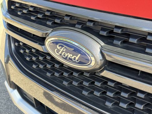 Used 2024 Ford Ranger XLT w/ Equipment Group 301A High AWD/4WD image 13