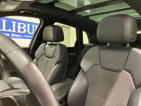 Used 2018 Audi SQ5 Premium Plus AWD/4WD image 25