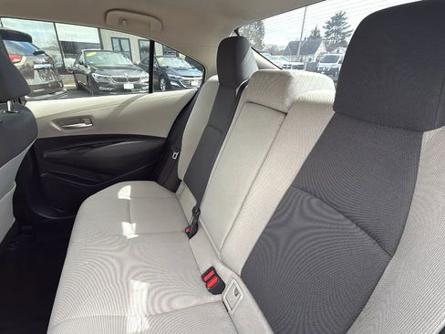 Used 2021 Toyota Corolla LE w/ Carpet Mat Package (TMS) image 20
