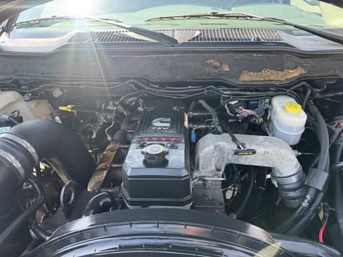 Used 2007 Dodge Ram 2500 Truck SLT image 11