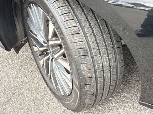 Used 2024 Nissan Altima 2.5 SV FWD image 8