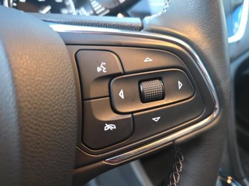 Used 2023 Buick Encore GX Select image 15