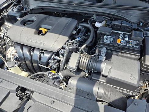Used 2024 Kia Forte LXS w/ LXS Technology Package FWD image 22