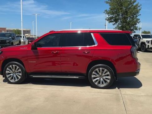 Certified 2025 Chevrolet Tahoe High Country AWD/4WD image 6